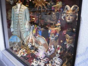 carnevale shop
