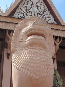 Statue at Wat Phnom